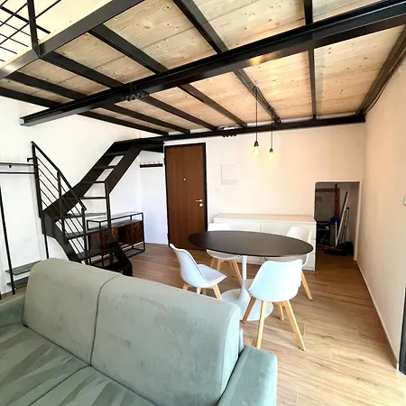 Urbanloft In Centro A Via Palmari * 圣雷默